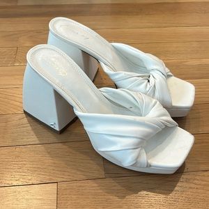 White block sandals